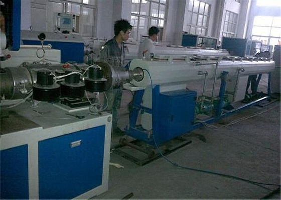 LDPE-HDPE-Plastikdoppelschneckenextruder PVC-PET gewölbtes Rohr, das Maschine herstellt