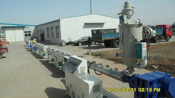 Wasser-Kunststoffrohr-Verdrängungs-Linie, Kunststoffrohr-Extruder PET Ppr pp., der Maschine herstellt