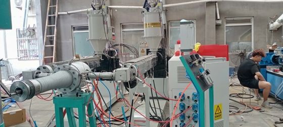 Rohr-Produktionsmaschine CNC Fertigung HPVC doppel-wandige Dwc