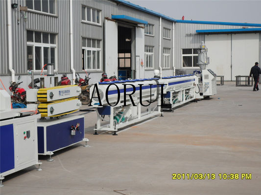 Ein guter Preis. Rohr-Maschinerie PVC-Rohr-Doppelschneckenextruder der Entwässerungs-CPVC für Kabel-Beschichtung Online