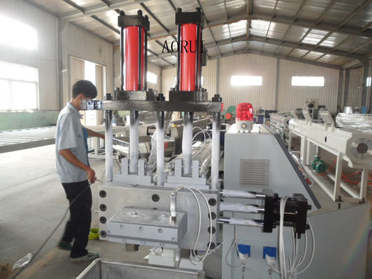 Ein guter Preis. Film-und Flaschen-Plastik, der Maschine LDPE-/HDPE-Plastikkörnchen herstellen Maschine aufbereitet Online