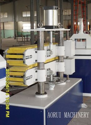 Ein guter Preis. Entwässerung PVC-Rohr-Verdrängungs-Linie konische Doppelschneckenextruder-Maschine Online