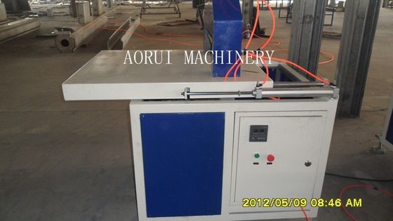 Ein guter Preis. WPC-Kabinett-Profil-Extruder-Plastikmaschine, WPC-Plastikprofil-Extruder Online