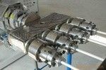 Ein guter Preis. Plastikverdrängungsmaschine pp. paaren Kunststoffrohr-Verdrängungs-Linie einzelne Schraube Online
