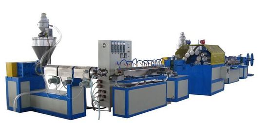 Ein guter Preis. Ungiftige PVC-Faser-umsponnene Kunststoffrohr-Verdrängungs-Linie, Doppelschneckenextruder-Maschine Online