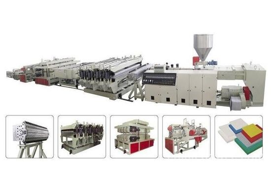 Ein guter Preis. Stabiler Betrieb des Hochgeschwindigkeits-WPC-Möbel-hölzernen Brett-Doppelschneckenextruders Online