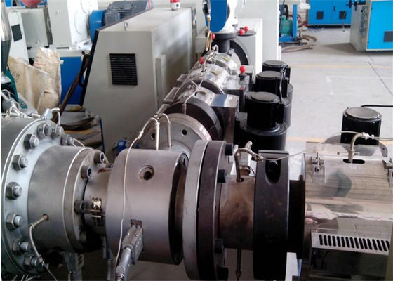 Ein guter Preis. HDPE gewundene Verstärkungsrohr-Plastikverdrängungs-Linie Kunststoffrohr-Extruder Online