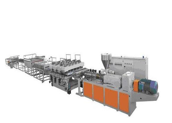 Ein guter Preis. Plastikbrett, das Wpc Verdrängung herstellt maschinell zu bearbeiten/Fouble-Schrauben-Brett-Extruder Online