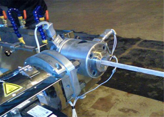 Ein guter Preis. Umsponnene automatische PVC-Rohr-Schneidemaschine/faserverstärkter PVC-Schlauch, der Maschine herstellt Online