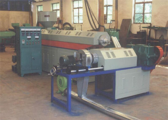 Ein guter Preis. Hohe Leistungsfähigkeits-Plastikwiederverwertungsmaschine/Plastikkörnchen, die Maschine herstellen Online