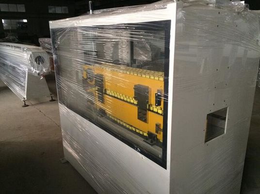 Ein guter Preis. Flexible PET pp. PPR Plastikverdrängungs-Linie/Kunststoffrohr-Fertigungsstraße Online