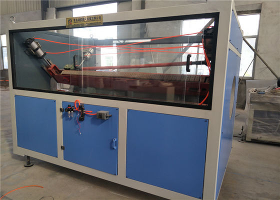 Profi-Plastik-Rohr-Extrusionslinie für PE-Rohr 16-630mm 25m*2.6m*1.8m 38Cr Moaia-Schraube und Fass