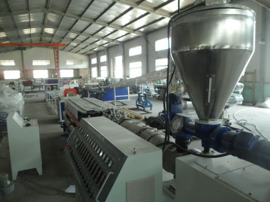 Ein guter Preis. Schraube 315mm des Zwillings-25000N Plastik-PVC-Rohr, das Maschine herstellt Online