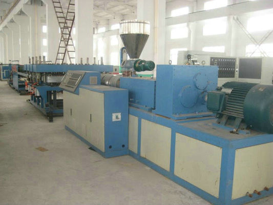 Ein guter Preis. PVCs hölzernes Möbel-Brett der Schaum-Brett-Extruder-Maschinen-/WPC, das Maschine herstellt Online