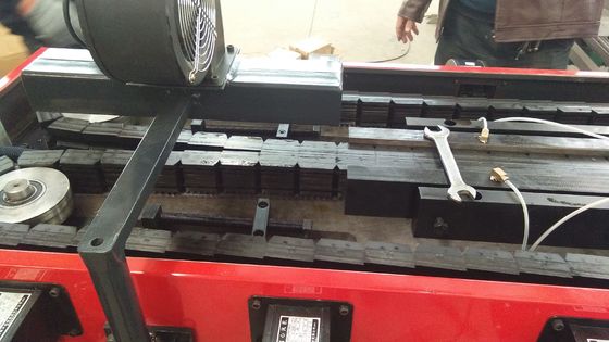 PP PE 9mm bis 40mm wassergekühlte Wellrohr-Produktionslinie Einwand-Wallrohrmaschine