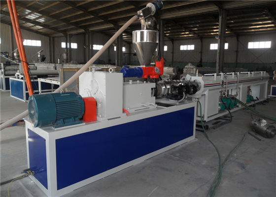 Reihe PVC-Rohr-Extruder-Plastikmaschine der PVC-Kunststoffrohr-Fertigungsstraße-GF