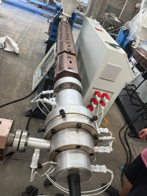 HDPE PE PP PPR Gaspipe Wasserpipe Einschraubende Kunststoff-Extruder-Produktionslinie