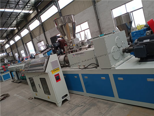 Schraube PVC-Rohr-Verdrängungs-Linie 120Kg/H des Doppelt-110kw