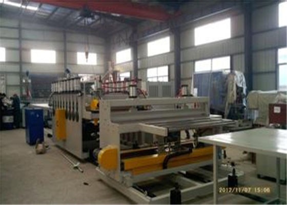 Ein guter Preis. Aufbereitete Badezimmer-Schaum-Brett-Maschine PVCs WPC, konischer Doppelschneckenextruder Online