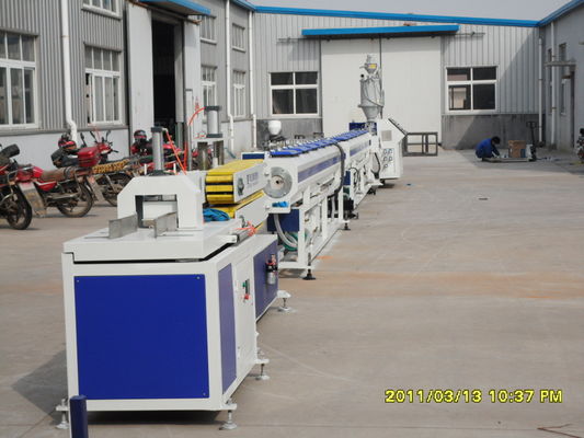 Ein guter Preis. Einzelne Schraubenzieher-Maschine 200KG/h - 400KG/h für Kunststoffrohr Online